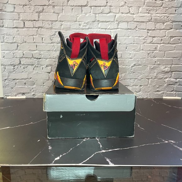 Size 9.5 - Air Jordan 7 (VII) Retro 'Citrus' 2006 - 304775 081 - Black - Picture 3 of 6